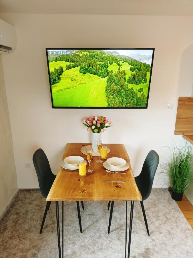 Apartman U Ovecku - Nová Paka Екстериор снимка