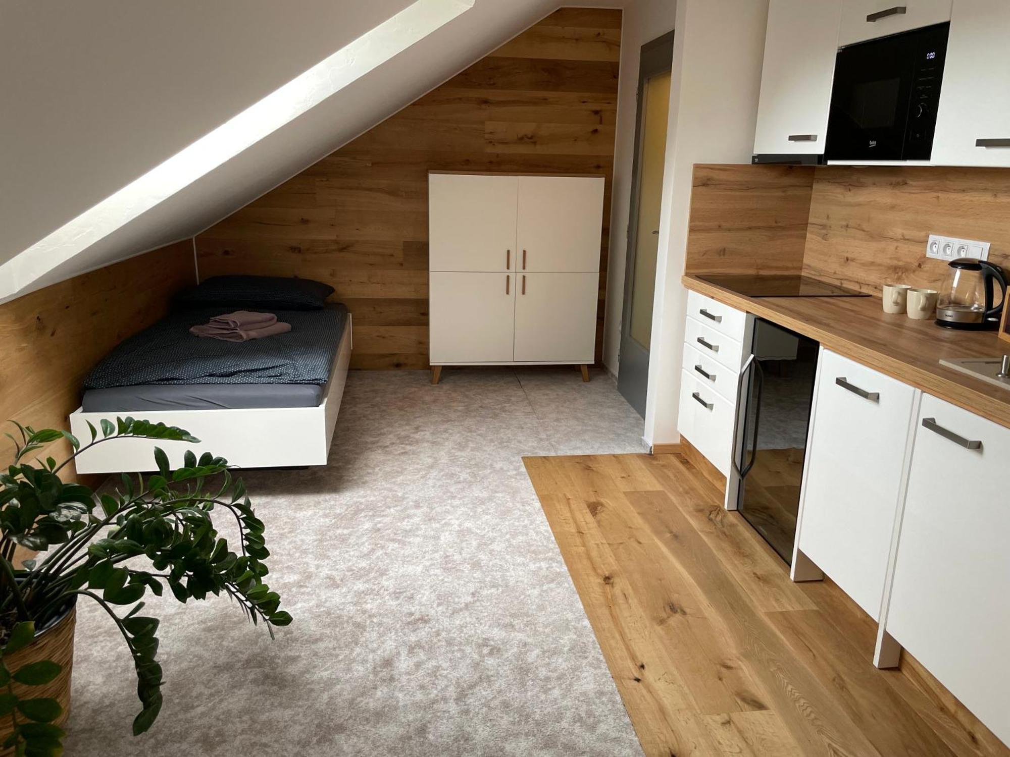 Apartman U Ovecku - Nová Paka Екстериор снимка